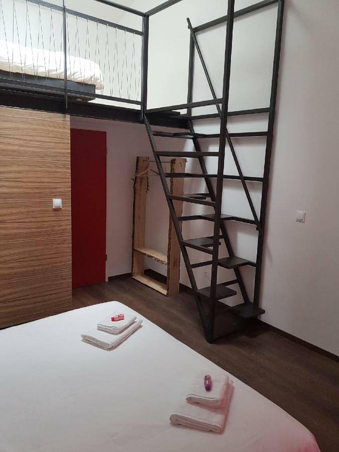 Hotel Gite La Bonaventure Jezainville Exteriör bild